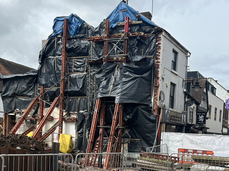 A picture of the demolition works to 2 Walker Street, Wellington. (1)